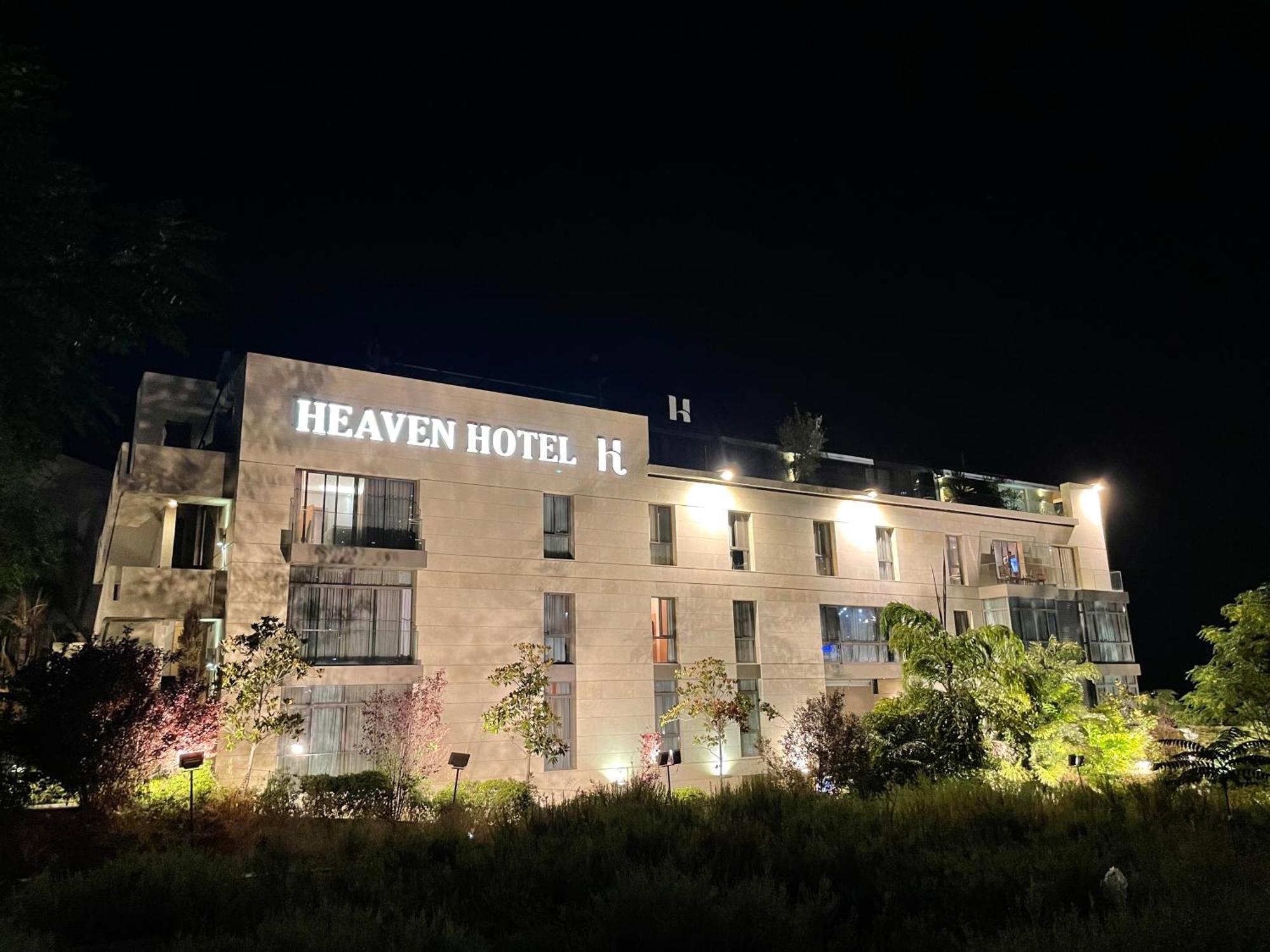 Heaven Prestige Hotel Джуния Экстерьер фото